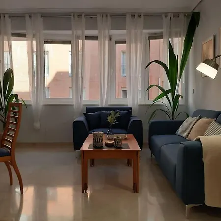 Nuevo-Luminoso Y Moderno. Parking Gratis!! Apartment Seville Exterior photo