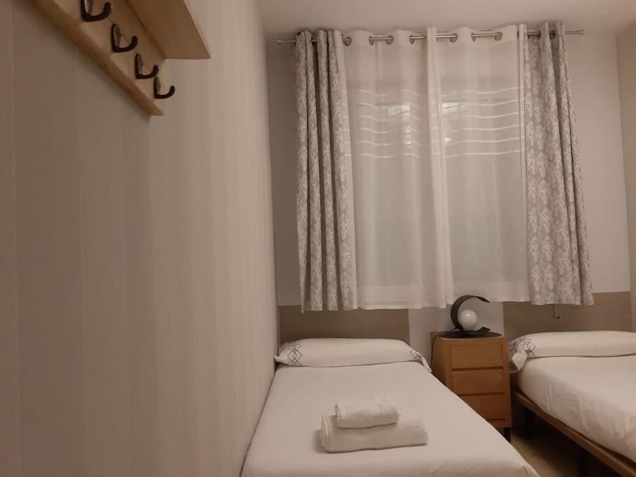 Apartment Nuevo-luminoso Y Moderno. Parking Gratis!!